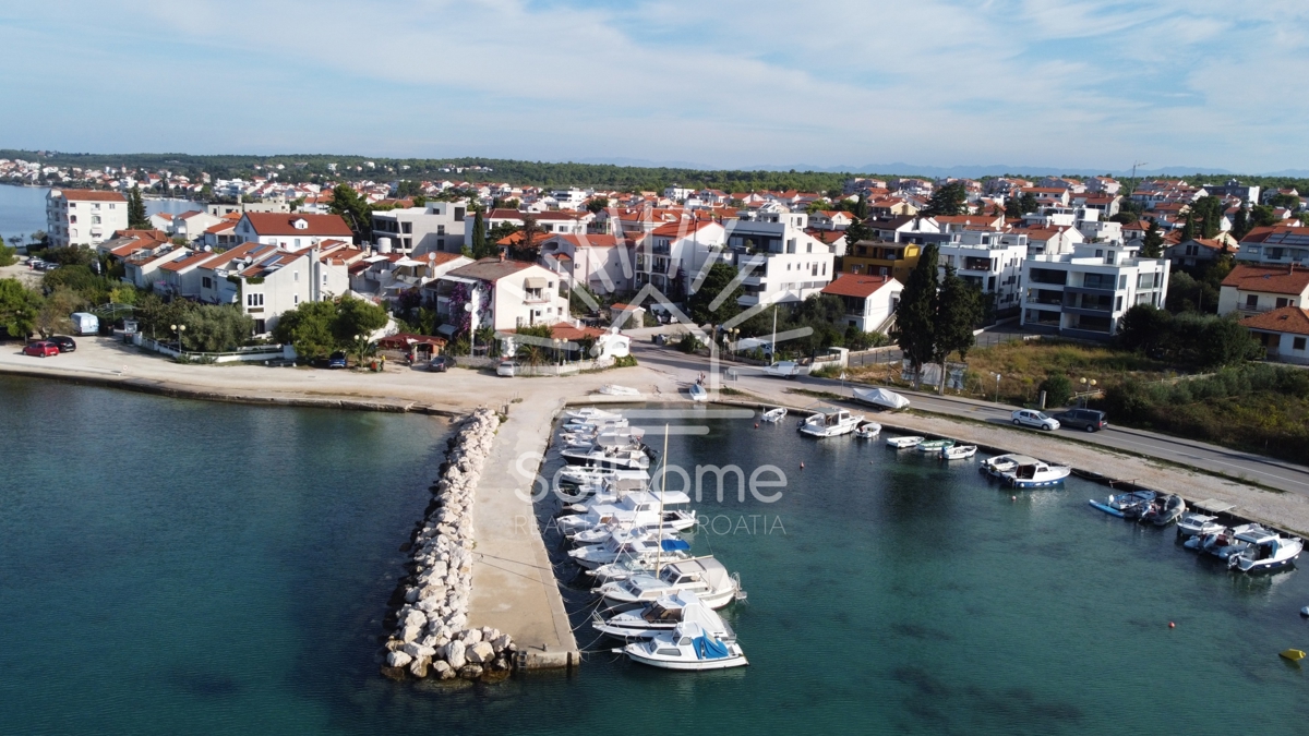 VIDEO! Apartma Prva Vrsta ob Morju - Zadar / Diklo / Hrvaška