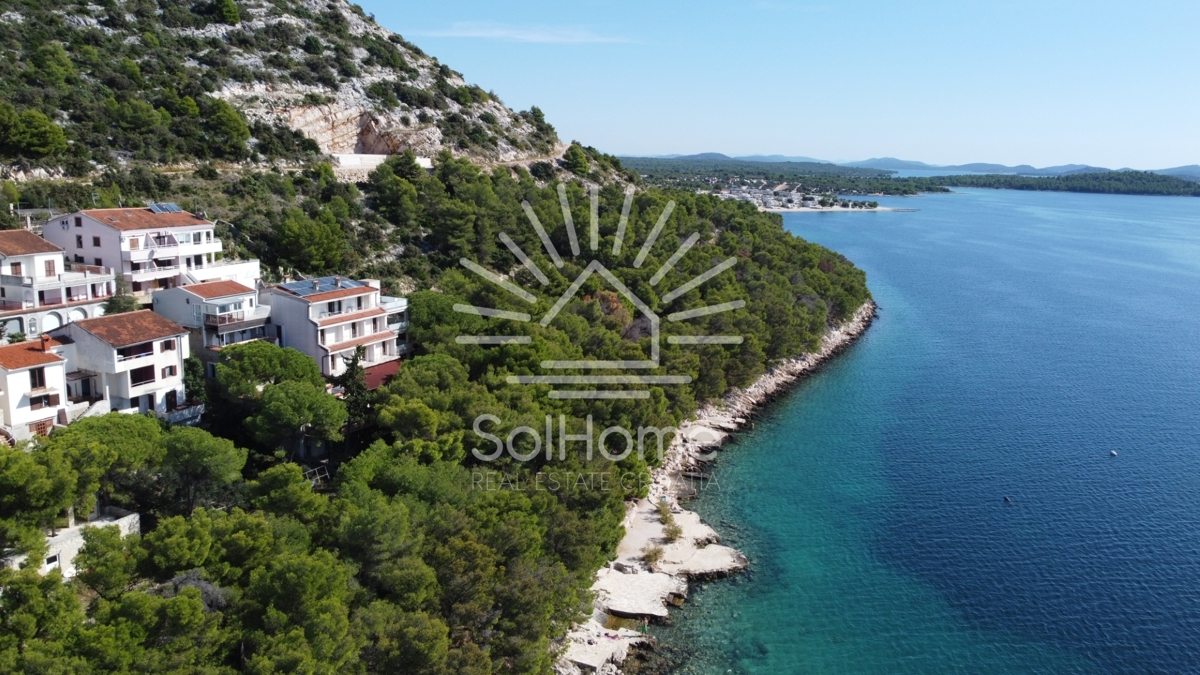 Ekskluzivni apartmaji v prvem redu ob morju - Pakoštane