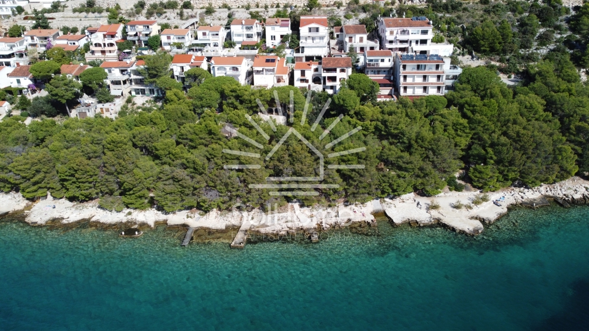 Ekskluzivni apartmaji v prvem redu ob morju - Pakoštane