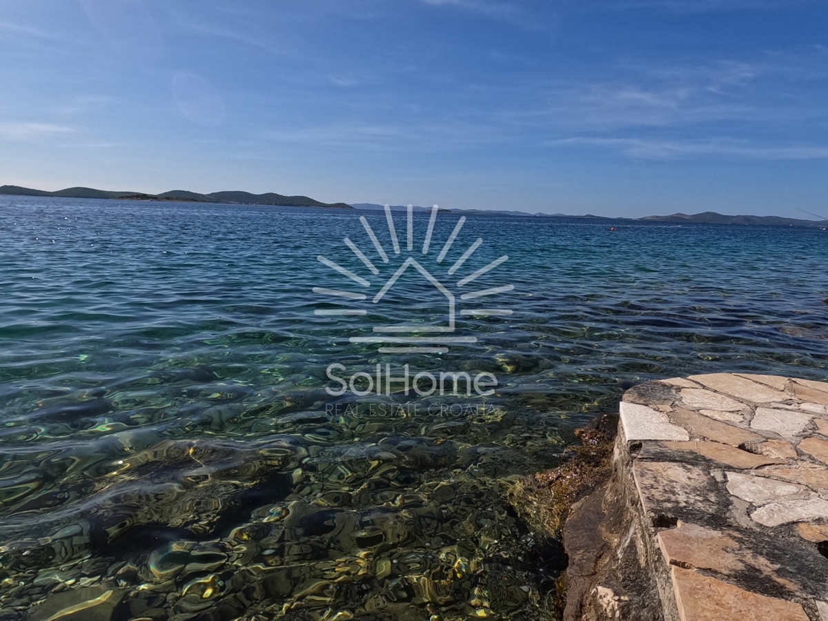 Ekskluzivni apartmaji v prvem redu ob morju - Pakoštane
