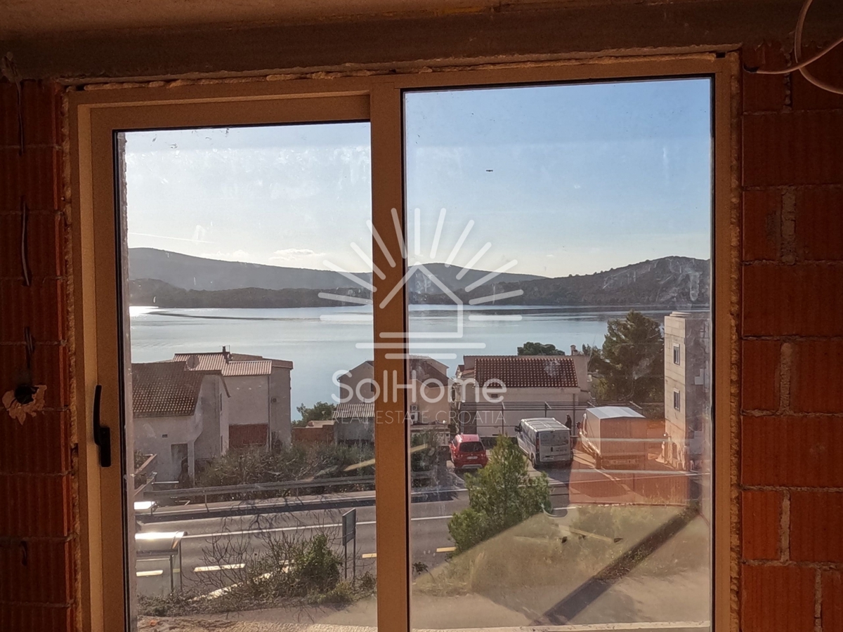 Hiše z razgledom na morje na prodaju v Šibeniku, Hrvaška