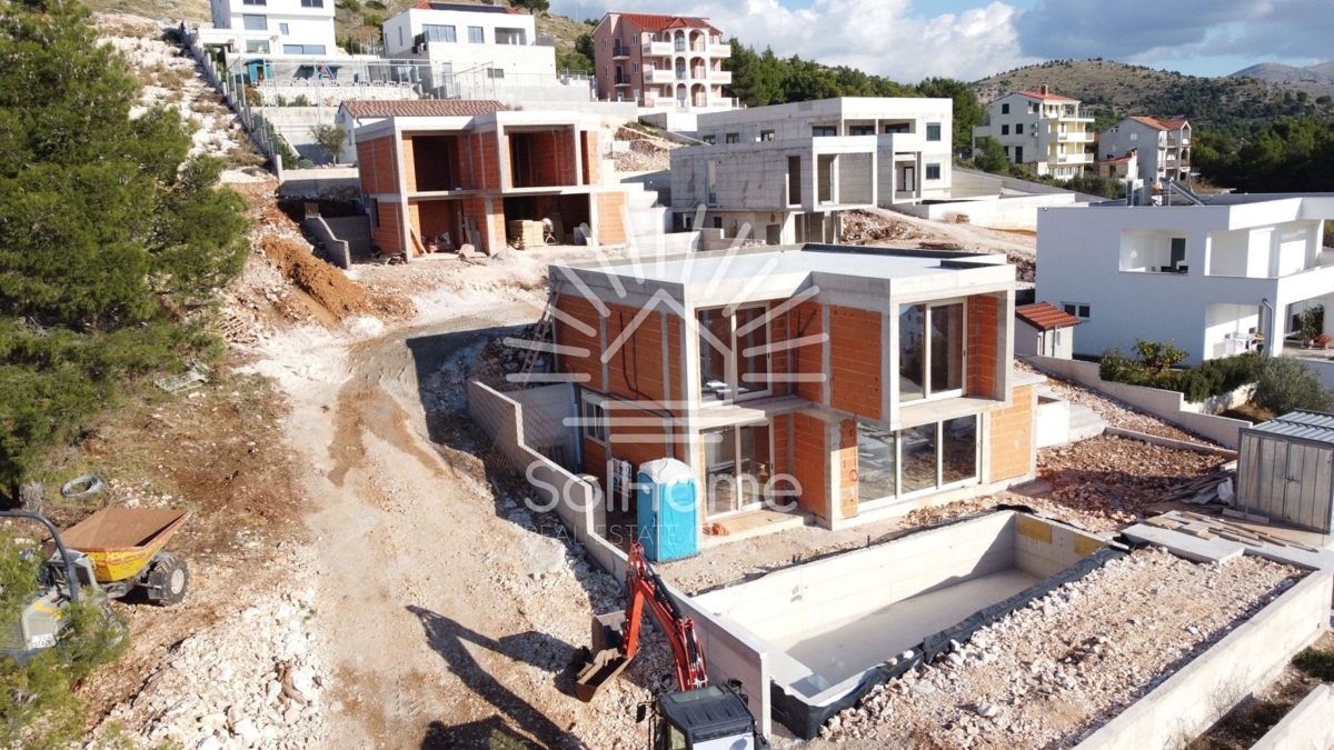 Hiše z razgledom na morje na prodaju v Šibeniku, Hrvaška