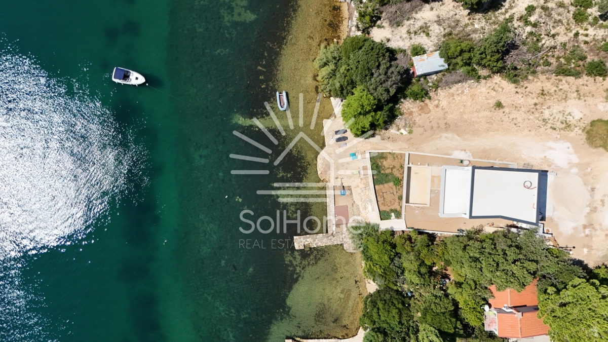 Hiša Maslenica, Jasenice, 180m2