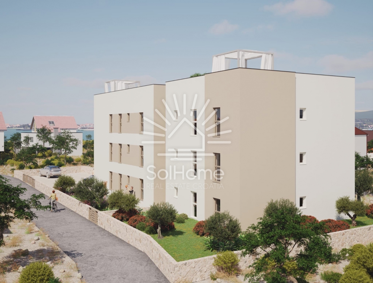 Apartmaji na oddaljenosti 30 metrov od morja v Sukošanu blizu Zadra