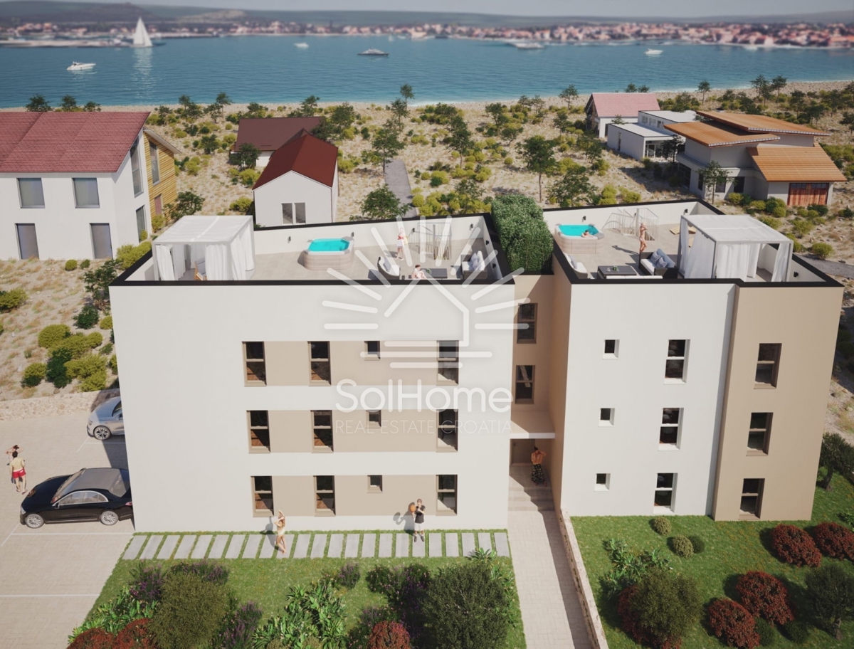 Apartmaji na oddaljenosti 30 metrov od morja v Sukošanu blizu Zadra