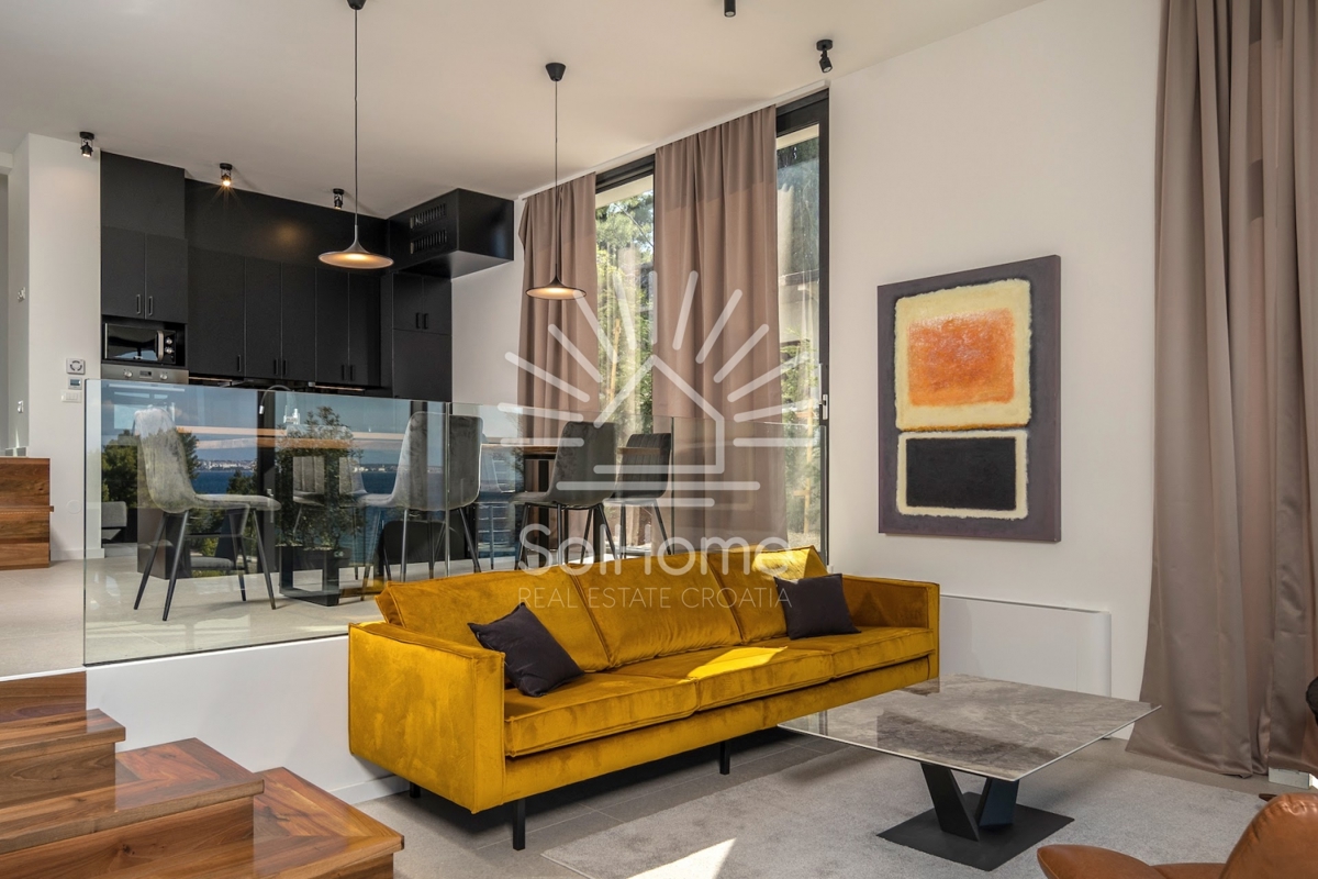 Čudovita vila z razgledom na morje in neskončnim bazenom na otoku Ugljanu