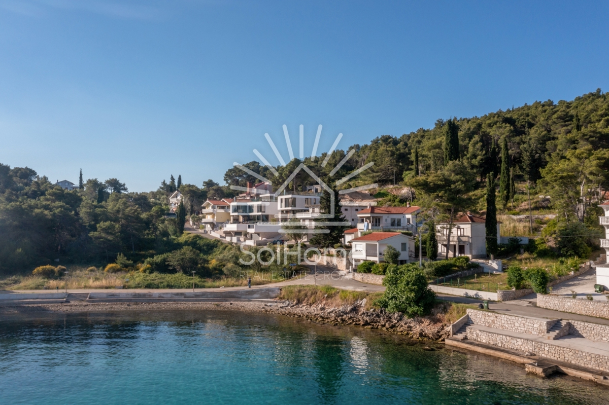 Čudovita vila z razgledom na morje in neskončnim bazenom na otoku Ugljanu