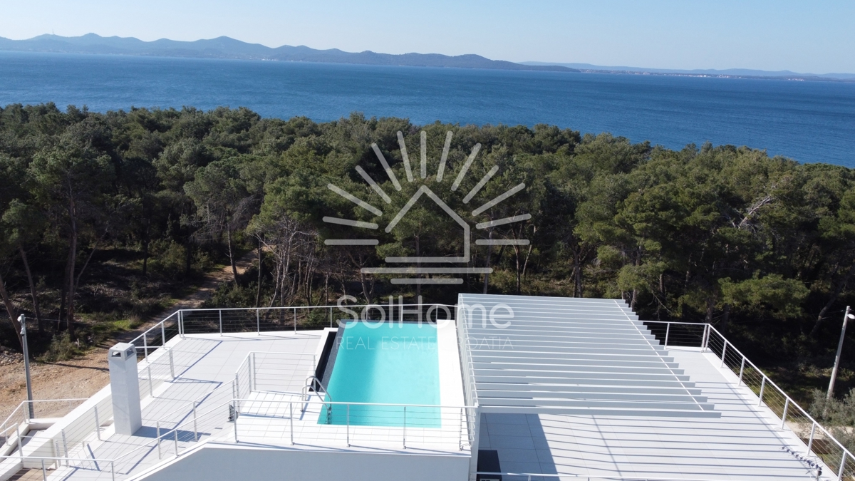 Razkošni apartmaji - 1. vrsta do morja