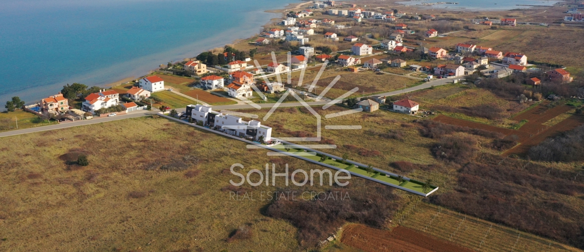 Edinstvena priložnost - stan s bazenom, jacuzzijem in strešno teraso