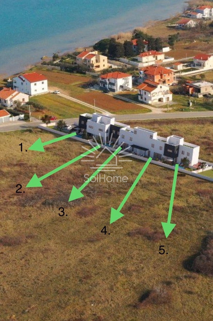 Edinstvena priložnost - stan s bazenom, jacuzzijem in strešno teraso