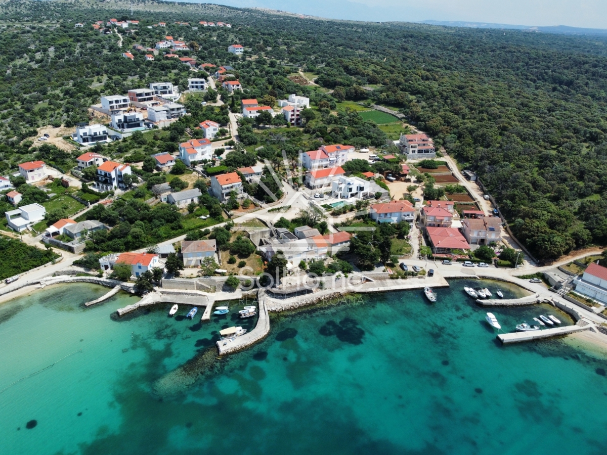 Fantastična hiša ob morju v Hrvaški - regija Zadar