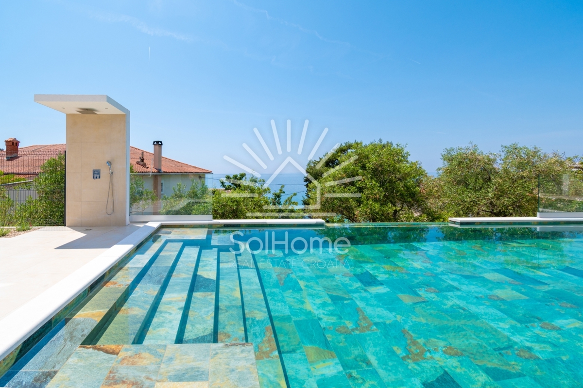 Fantastična hiša ob morju v Hrvaški - regija Zadar