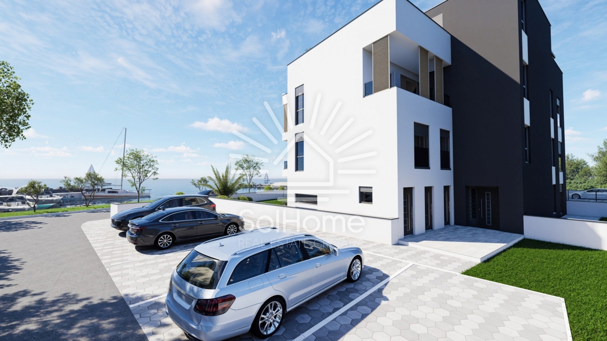 Razkošno stanovanje z bazenom ob morju v Zatonu - Zadar