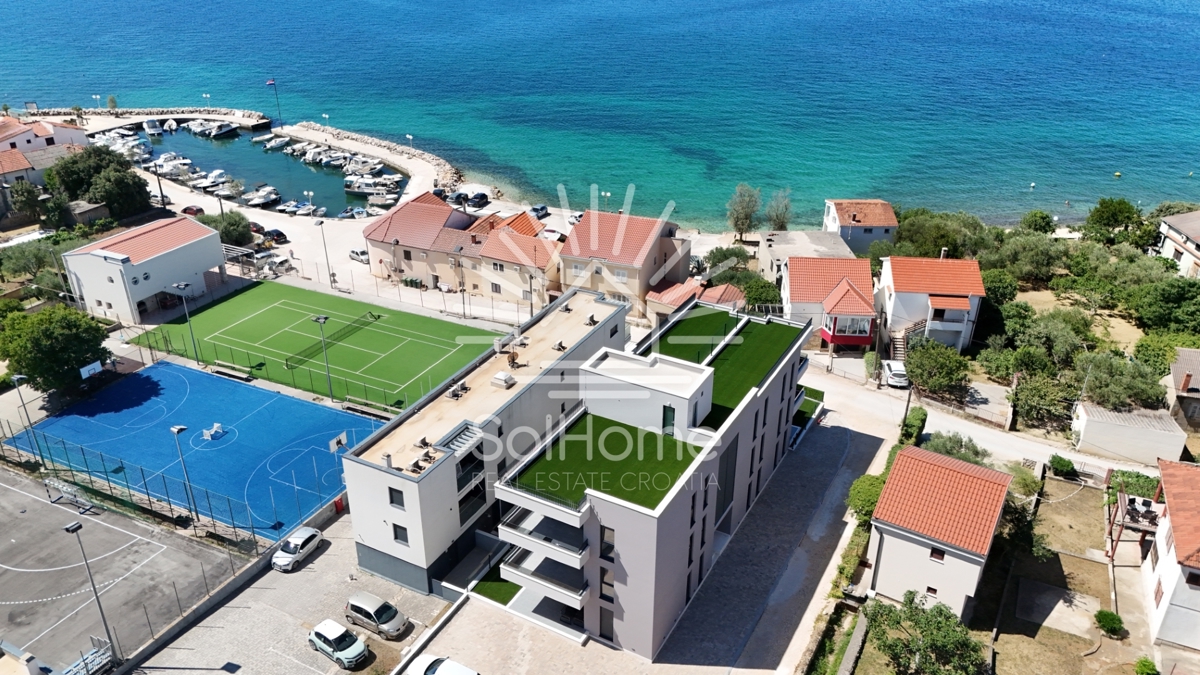 Penthouse apartmaji v Diklu/Zadru - 50 metrov od morja.