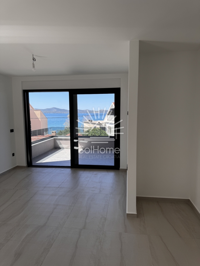 Penthouse apartmaji v Diklu/Zadru - 50 metrov od morja.