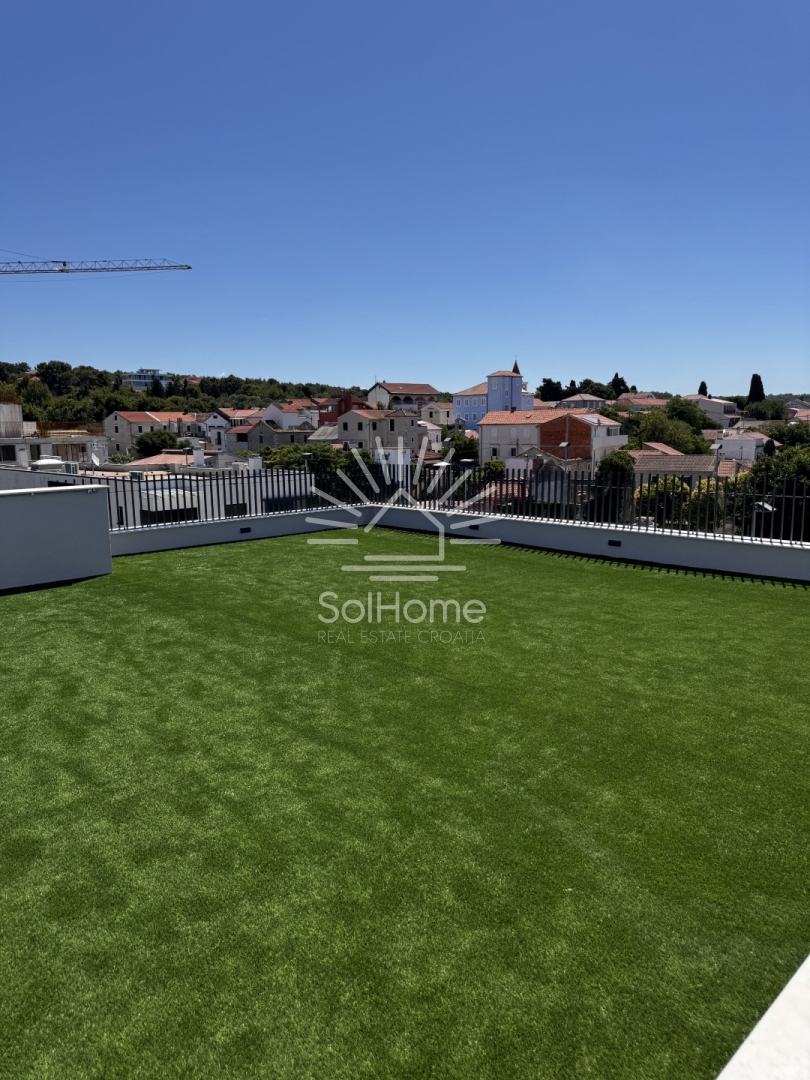 Penthouse apartmaji v Diklu/Zadru - 50 metrov od morja.