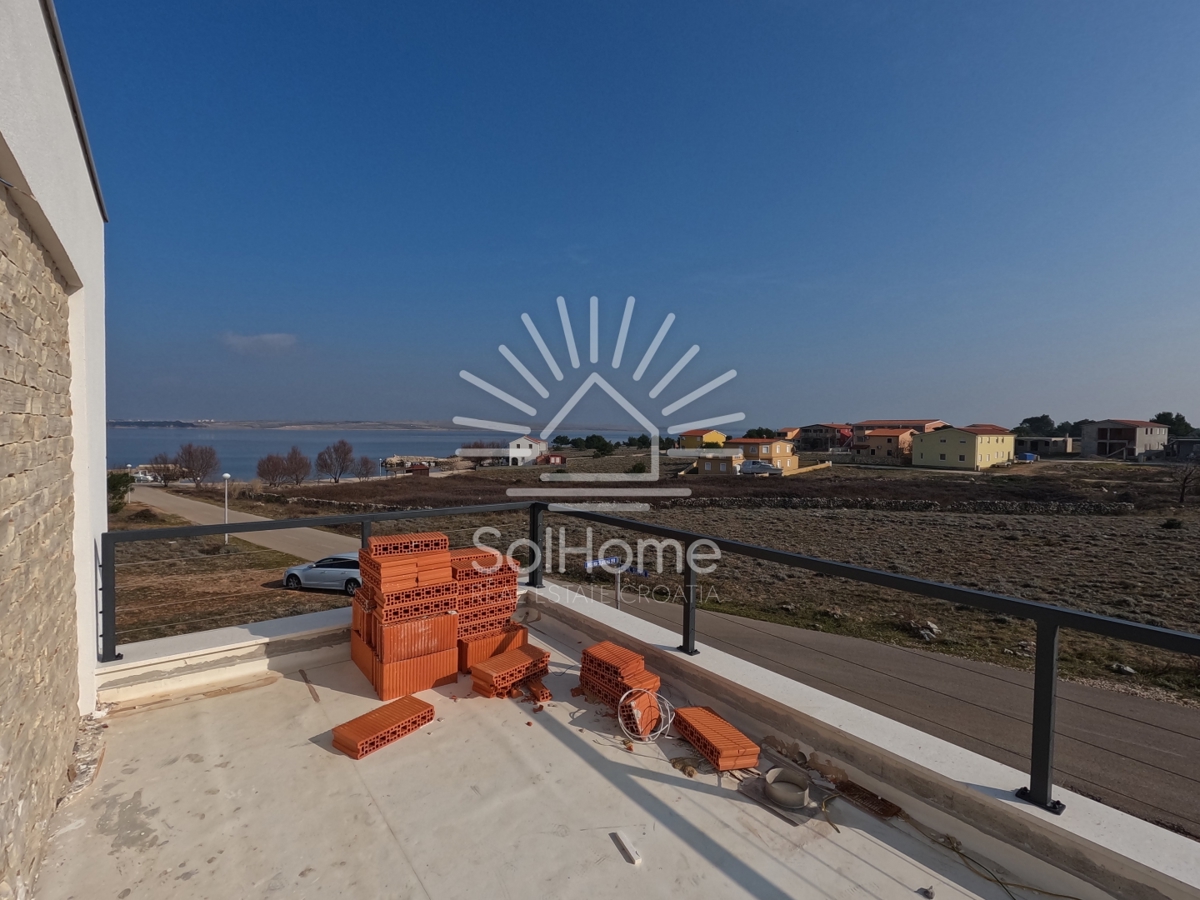 Ekskluzivna hiša naprodaj - bazen, garaža, pogled na morje - Vir, Hrvaška (100 m od morja)