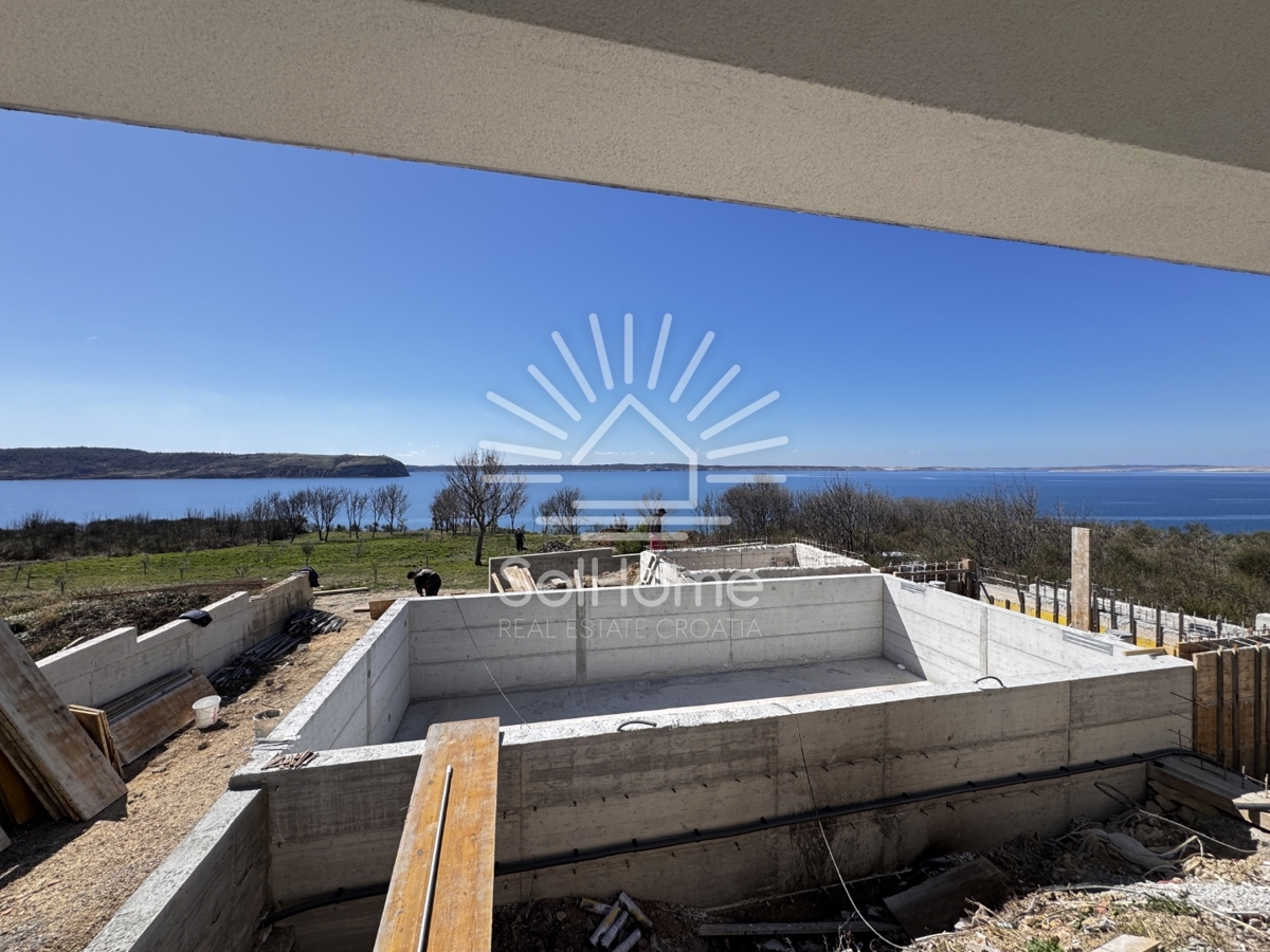 Hiša ob morju v Ražancu