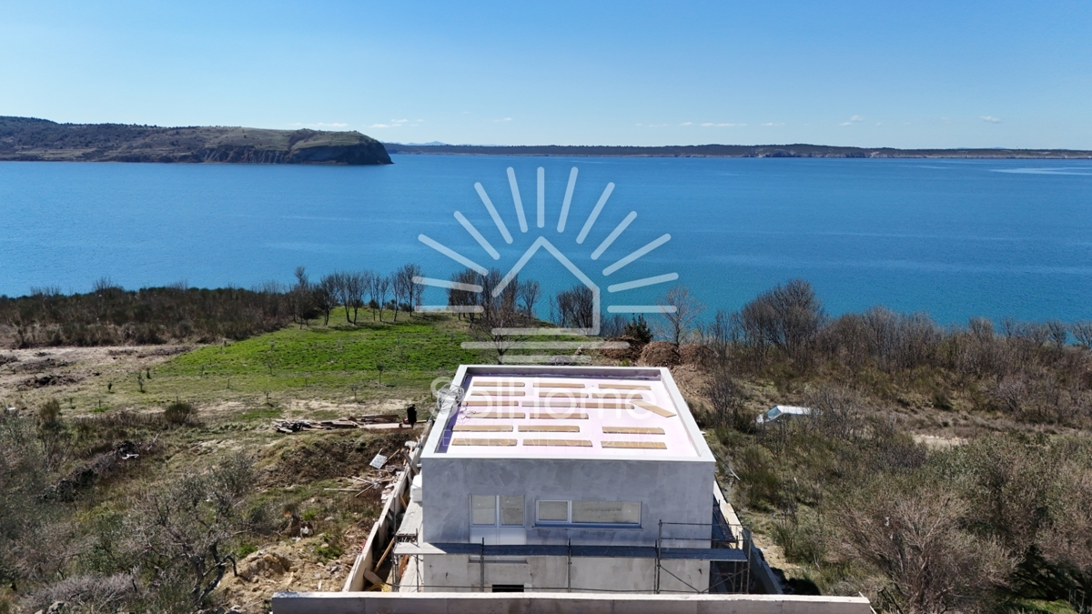 Hiša ob morju v Ražancu