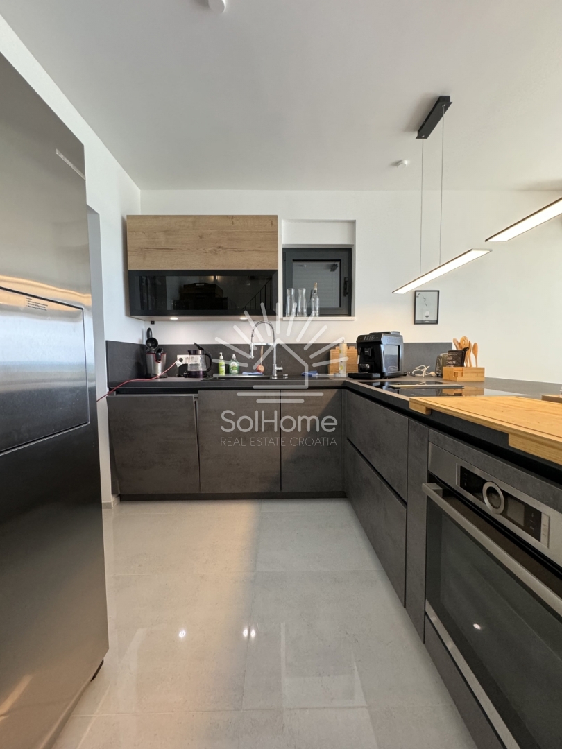 Ekskluzivna Dvojna Vila - Prva Vrstica ob Morju - Naprodaj v Privlaki blizu Zadra