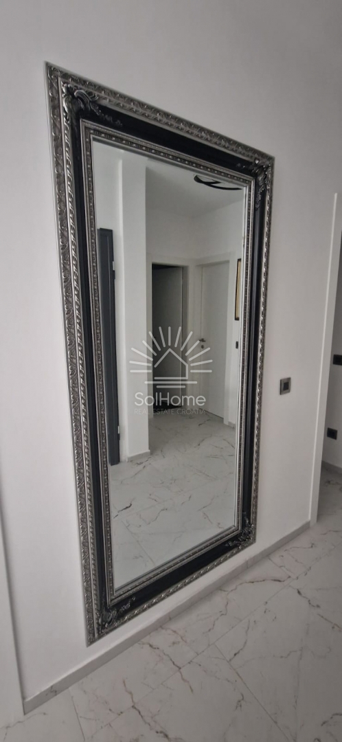 Apartma s pogledom na morje in mesto, Novalja - Hrvaška