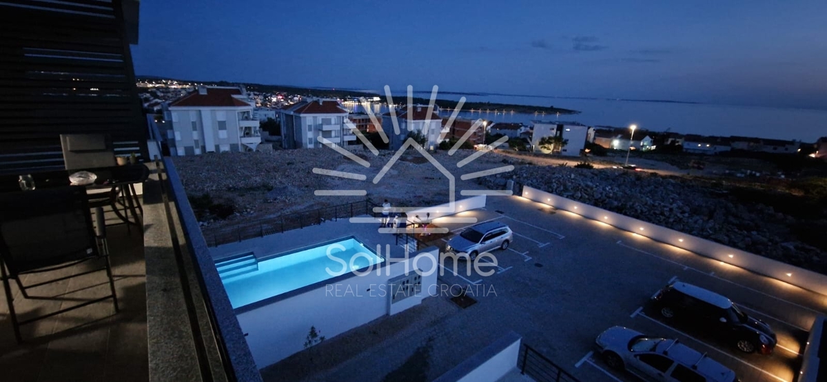 Apartma s pogledom na morje in mesto, Novalja - Hrvaška