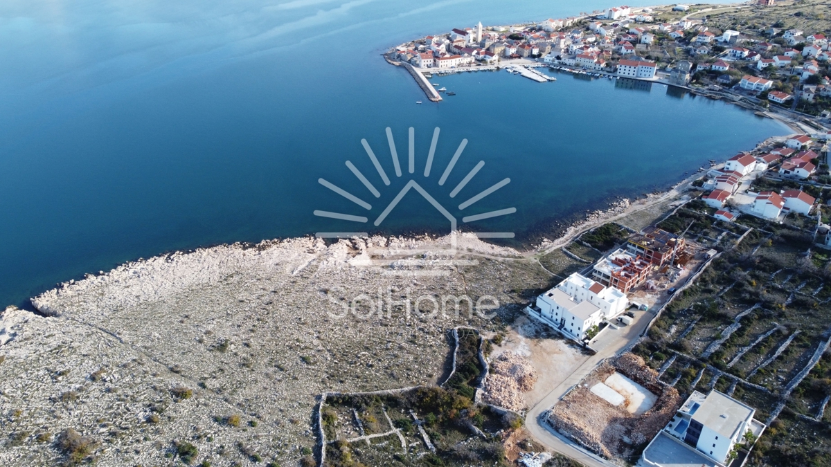 Sodobna luksuzna vila / 2. vrsta do morja