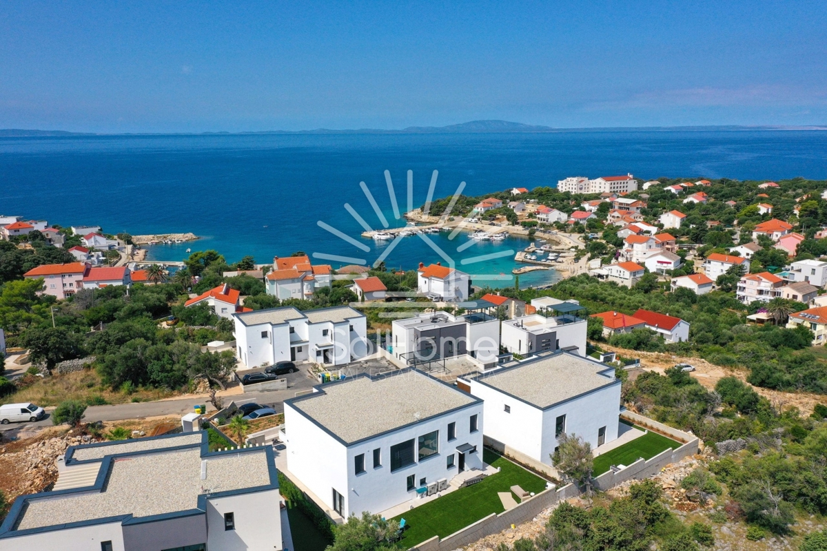 Vila s 5 zvezdic ob morju, blizu Novalje - Hrvaška