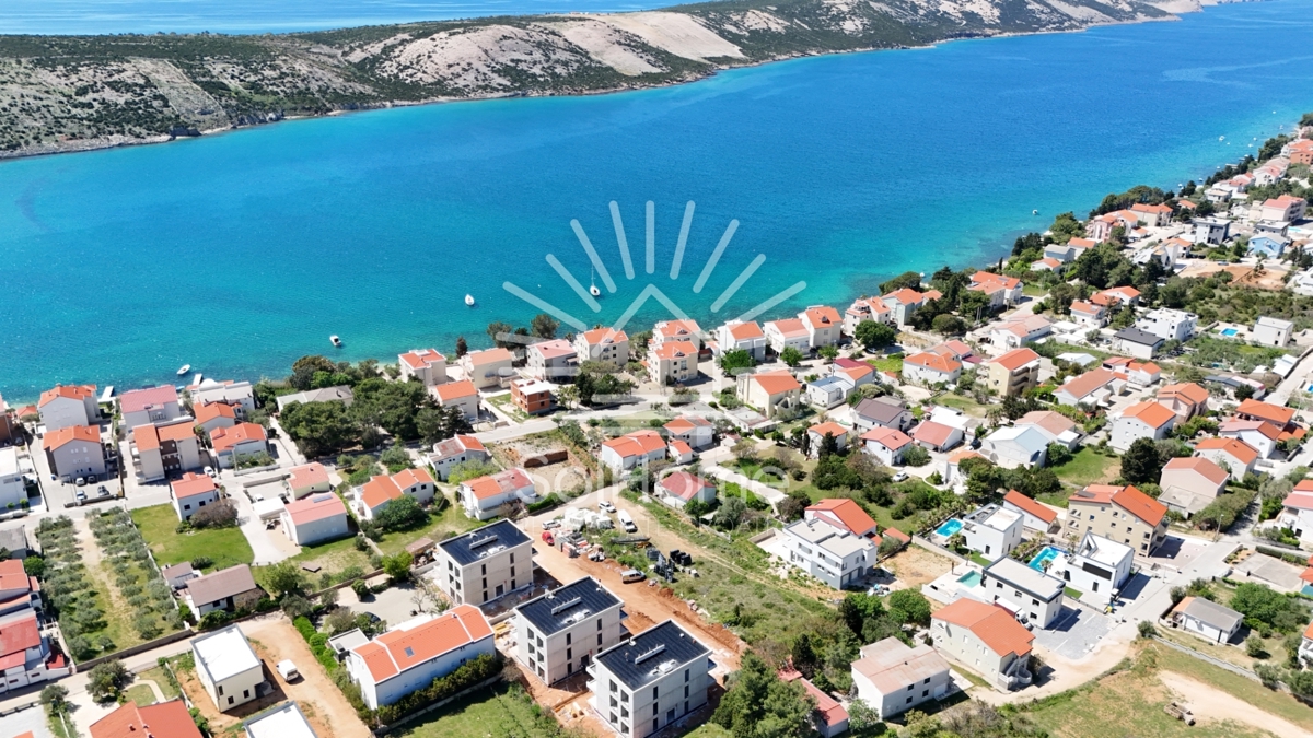 Penthouse apartmaji ob morju v Novalji