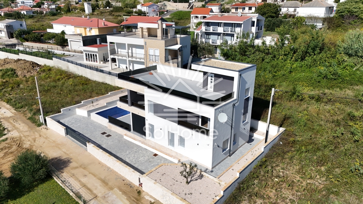 Na prodajo - Hiša sanj z bazenom in pogledom na morje - Rtina, Hrvaška