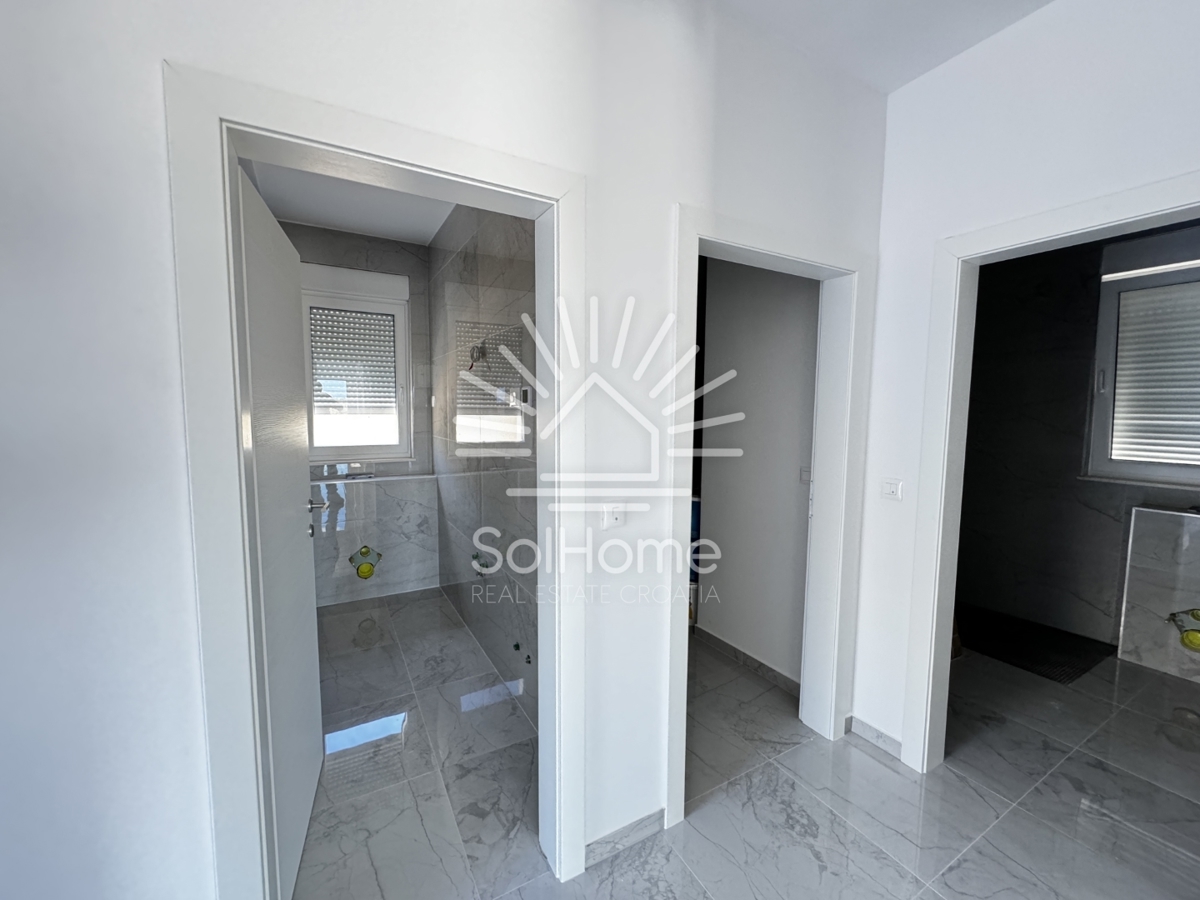 Na prodajo - Hiša sanj z bazenom in pogledom na morje - Rtina, Hrvaška