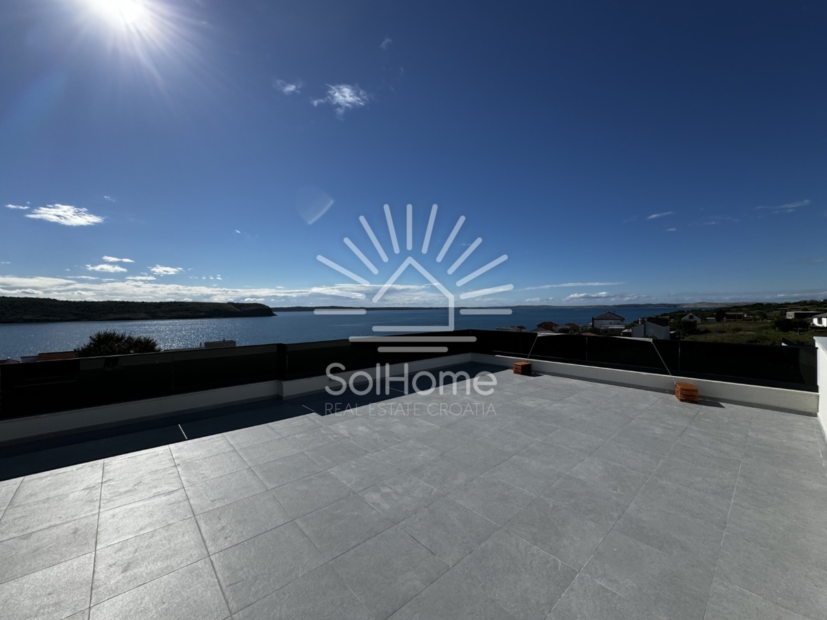 Na prodajo - Hiša sanj z bazenom in pogledom na morje - Rtina, Hrvaška