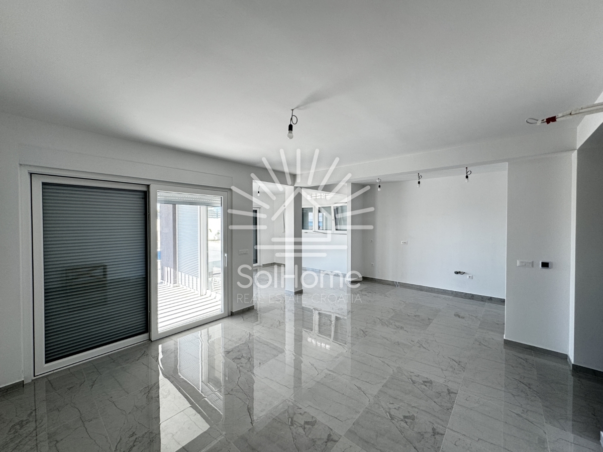 Na prodajo - Hiša sanj z bazenom in pogledom na morje - Rtina, Hrvaška