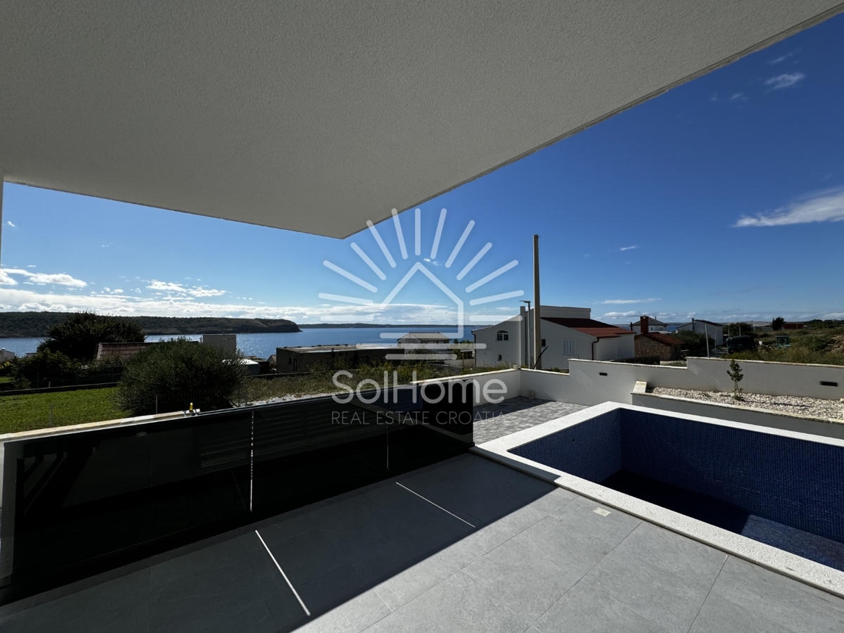 Na prodajo - Hiša sanj z bazenom in pogledom na morje - Rtina, Hrvaška