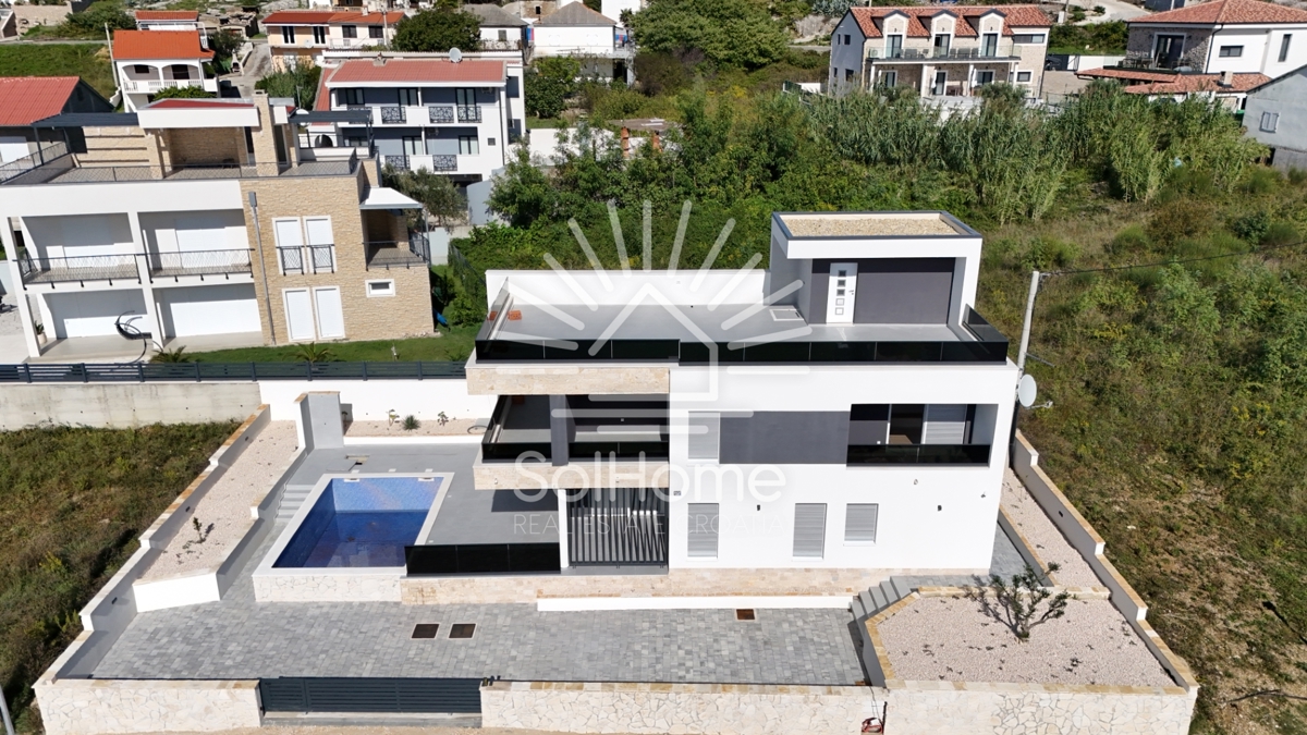 Na prodajo - Hiša sanj z bazenom in pogledom na morje - Rtina, Hrvaška