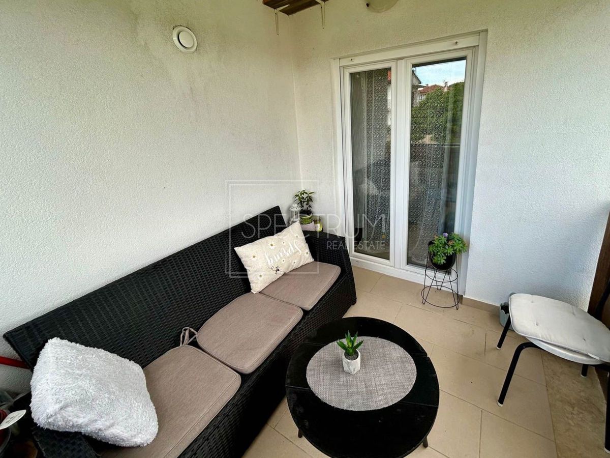 Novigrad, udobno stanovanje z 2 spalnicama