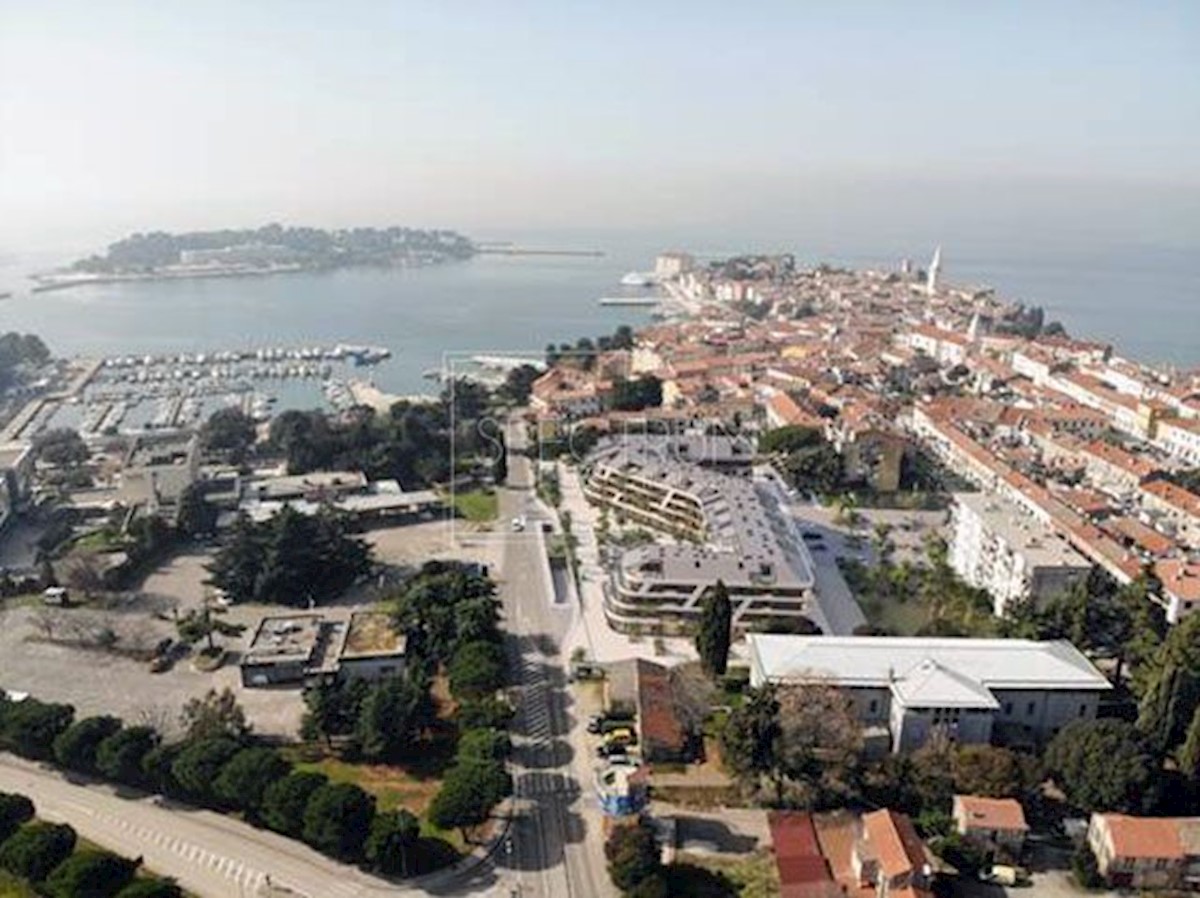 Poreč, novogradnja, moderno stanovanje s pogledom na morje