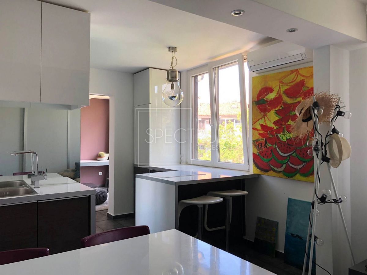 Poreč, moderno opremljeno stanovanje 50m od morja!