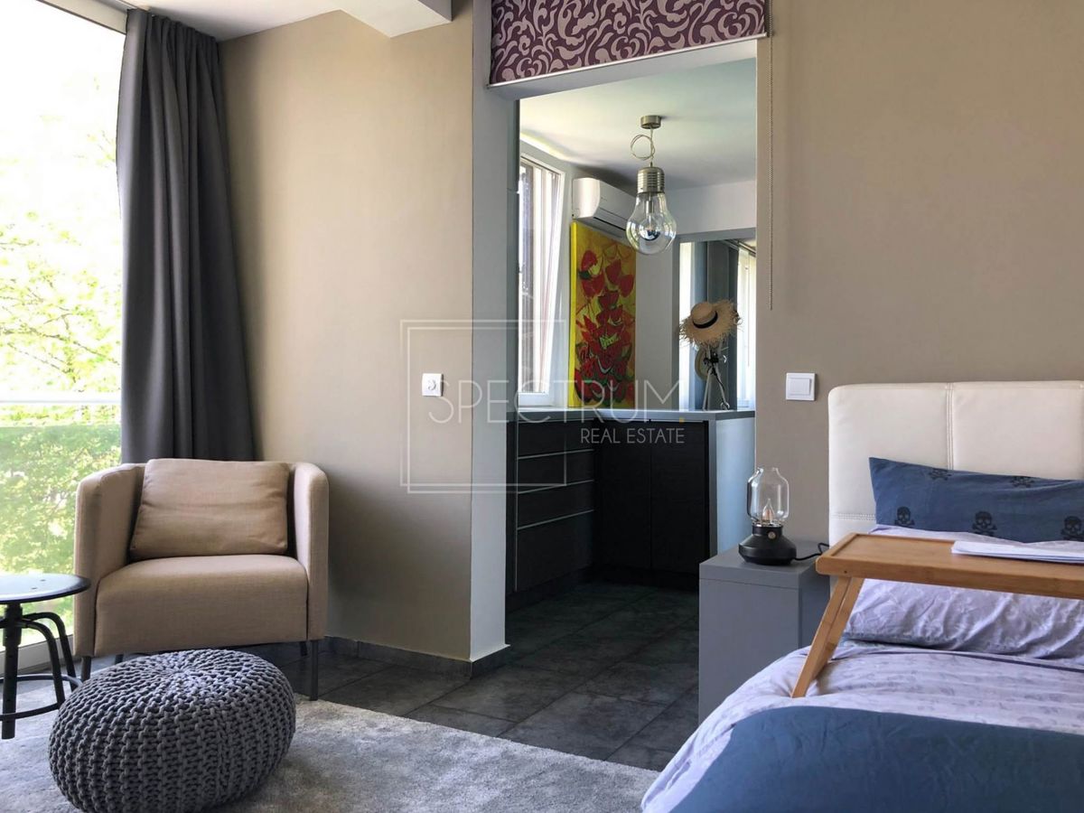 Poreč, moderno opremljeno stanovanje 50m od morja!