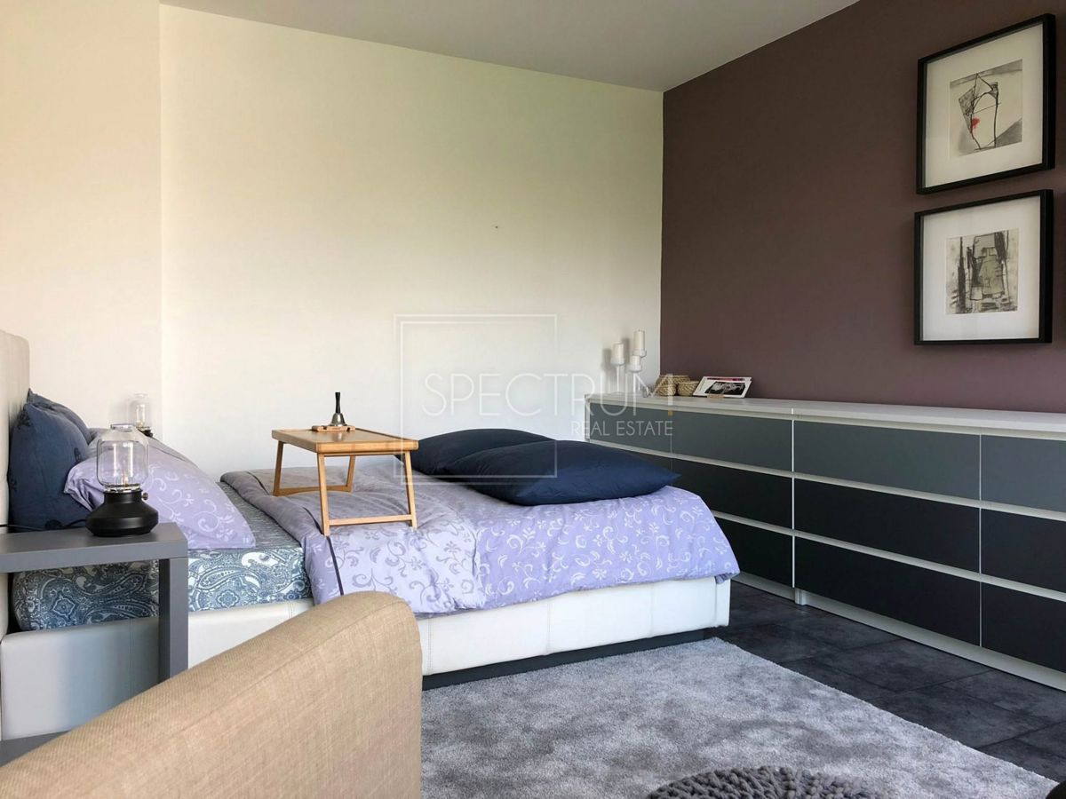 Poreč, moderno opremljeno stanovanje 50m od morja!