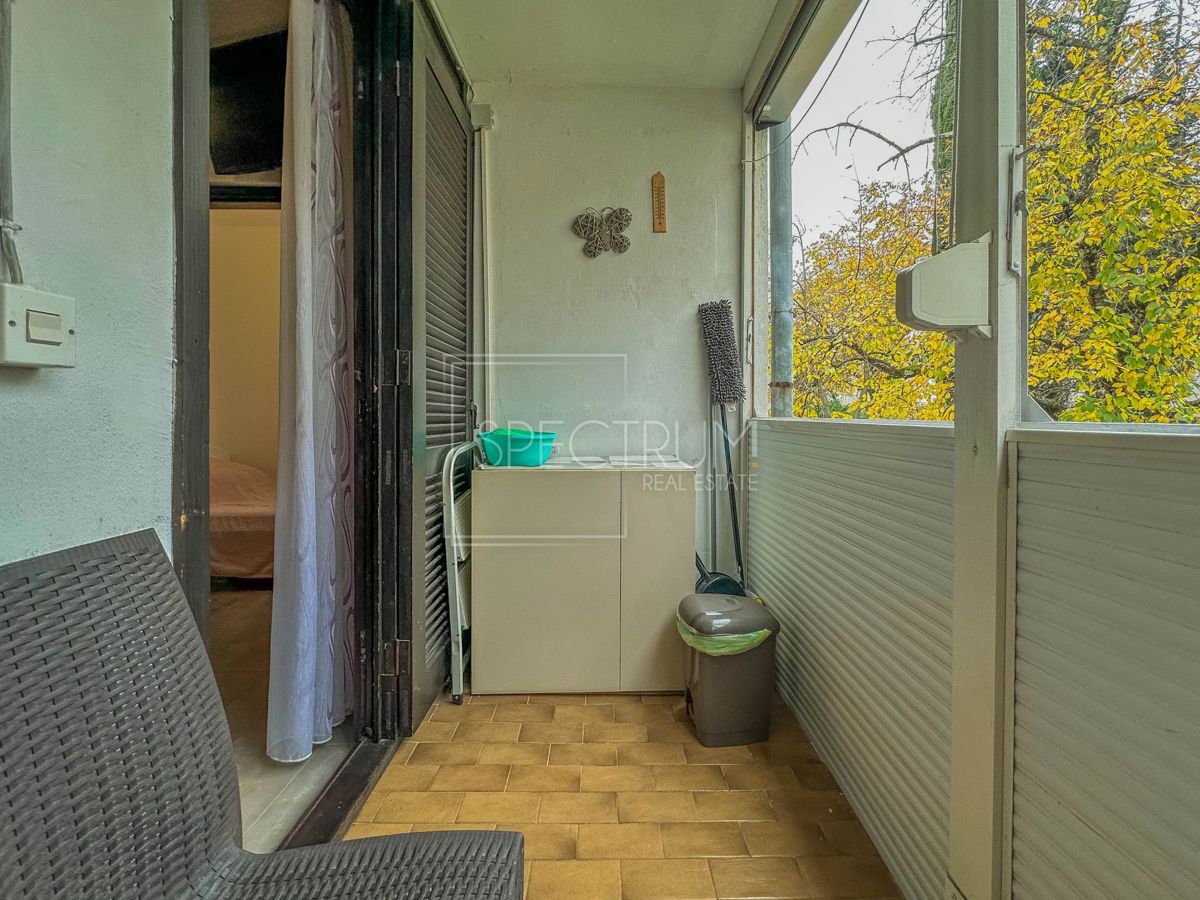 Poreč okolica, prenovljeno stanovanje 50 m od morja!