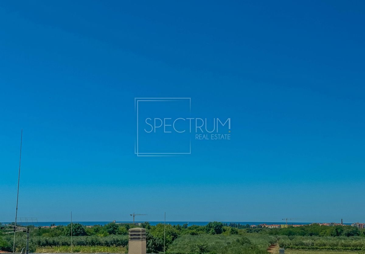 Umag, moderno stanovanje s pogledom na morje