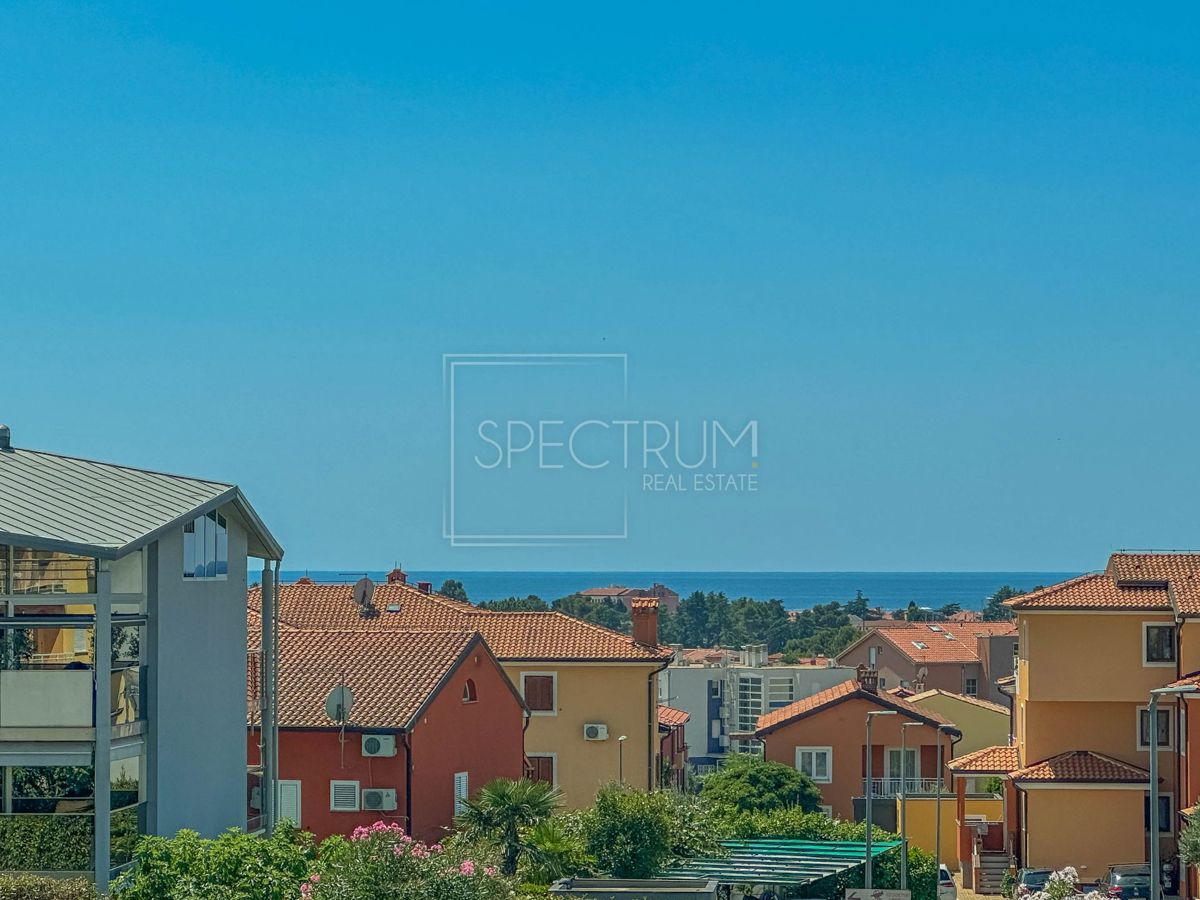 Novigrad, moderno stanovanje s pogledom na morje