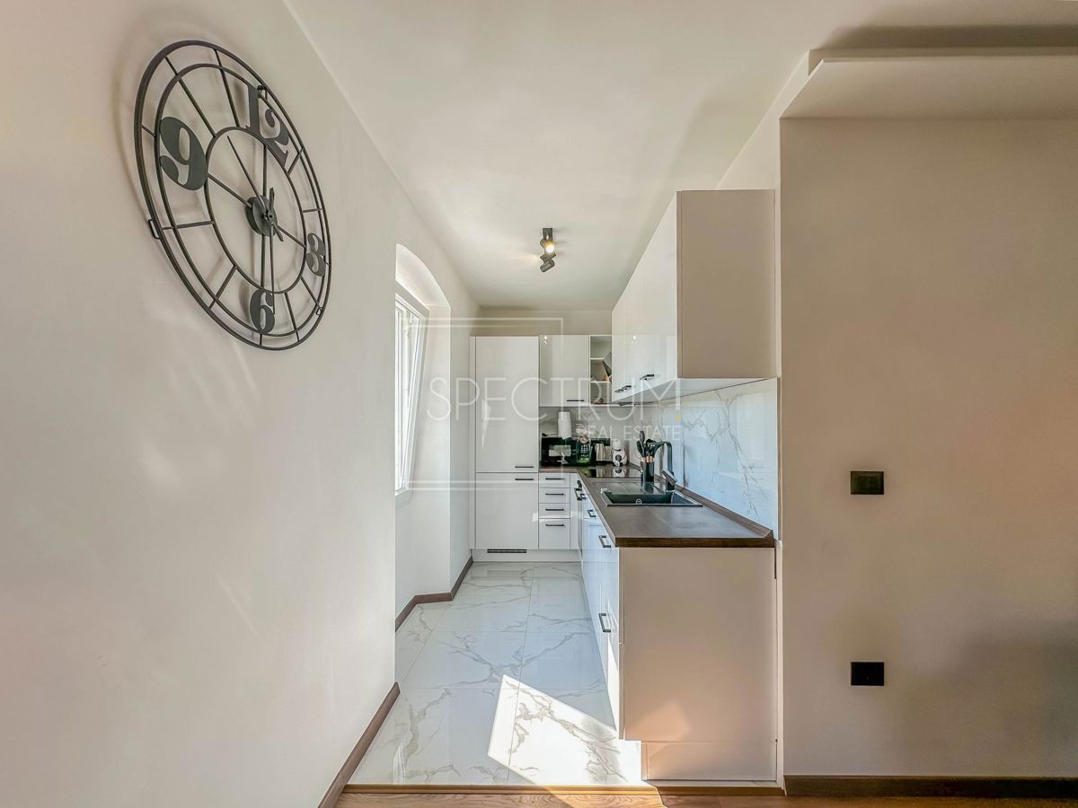 Novigrad, stanovanje v pritličju z vrtom