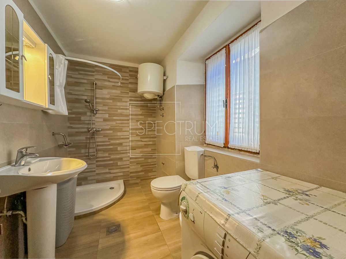 Buje, hiša z vrtom v središču mesta