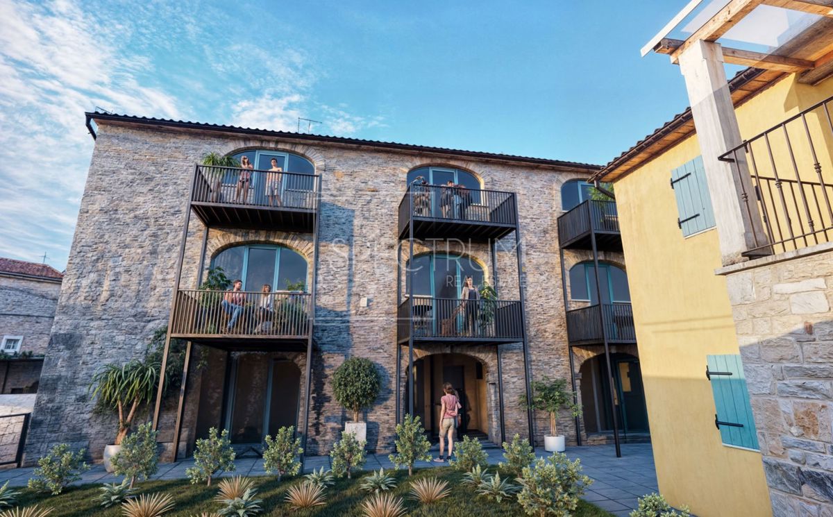 Okolica Buja, adaptirano stanovanje v pritličju z vrtom