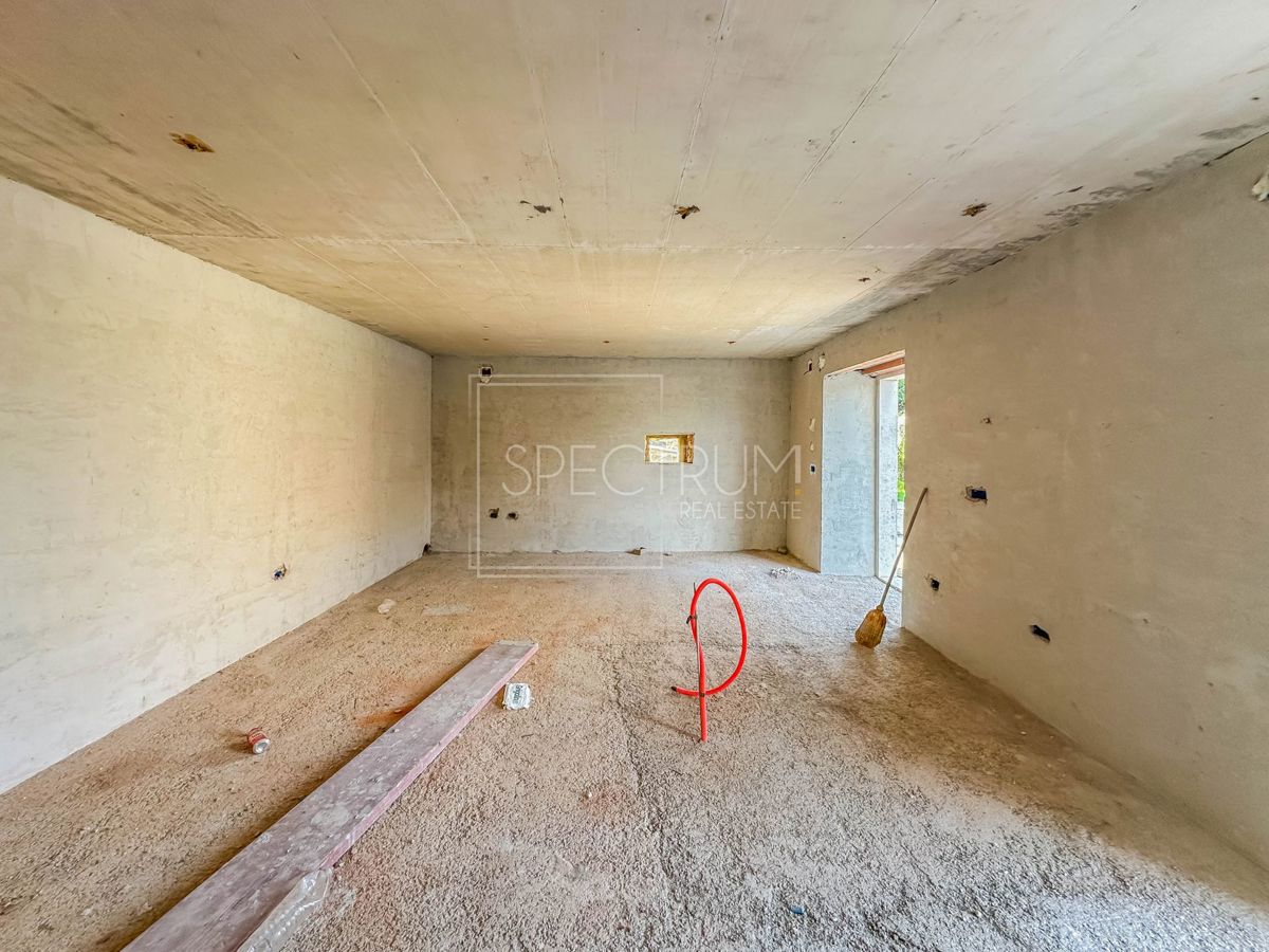 Območje Buja, prenovljena kamnita hiša s čudovitim razgledom