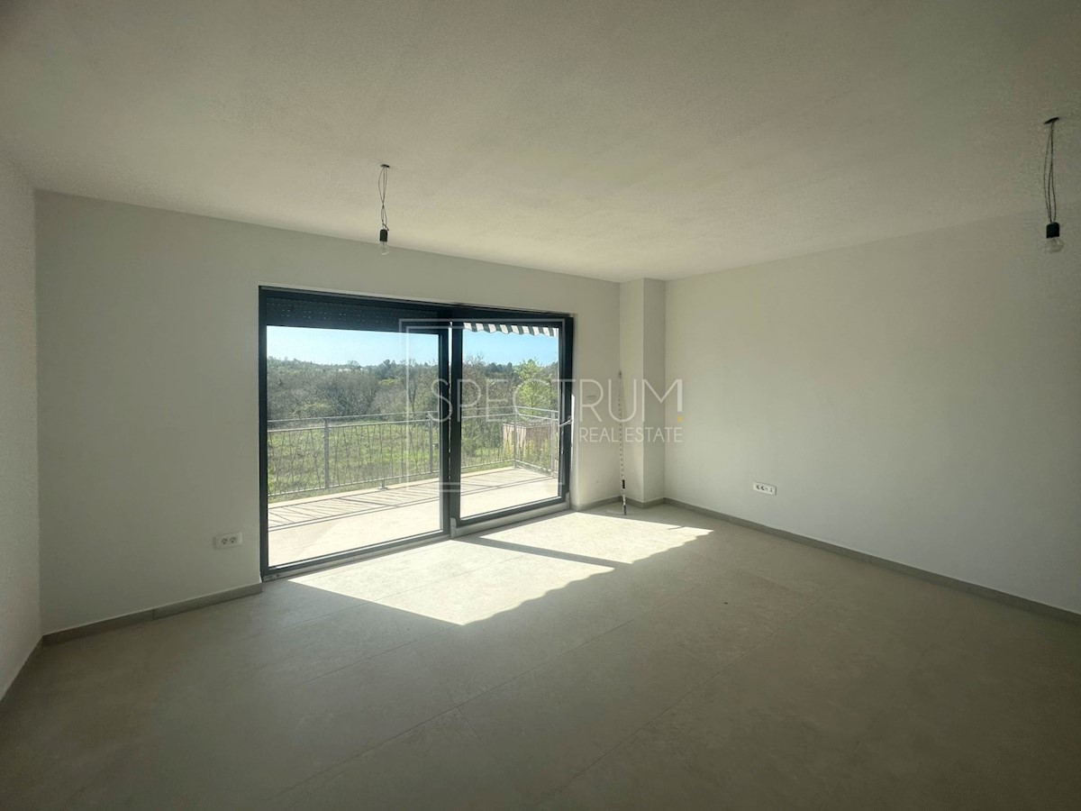 Vabriga, moderno stanovanje s strešno teraso