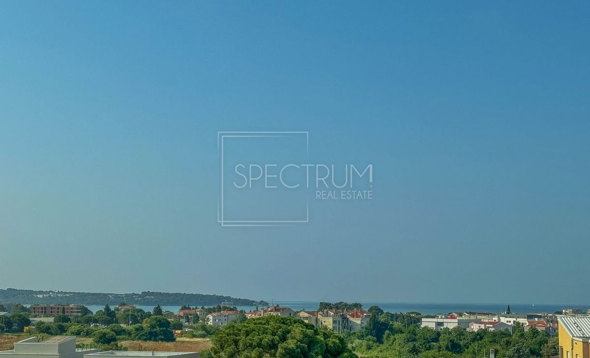 Novigrad, stanovanje s pogledom na morje na iskani lokaciji