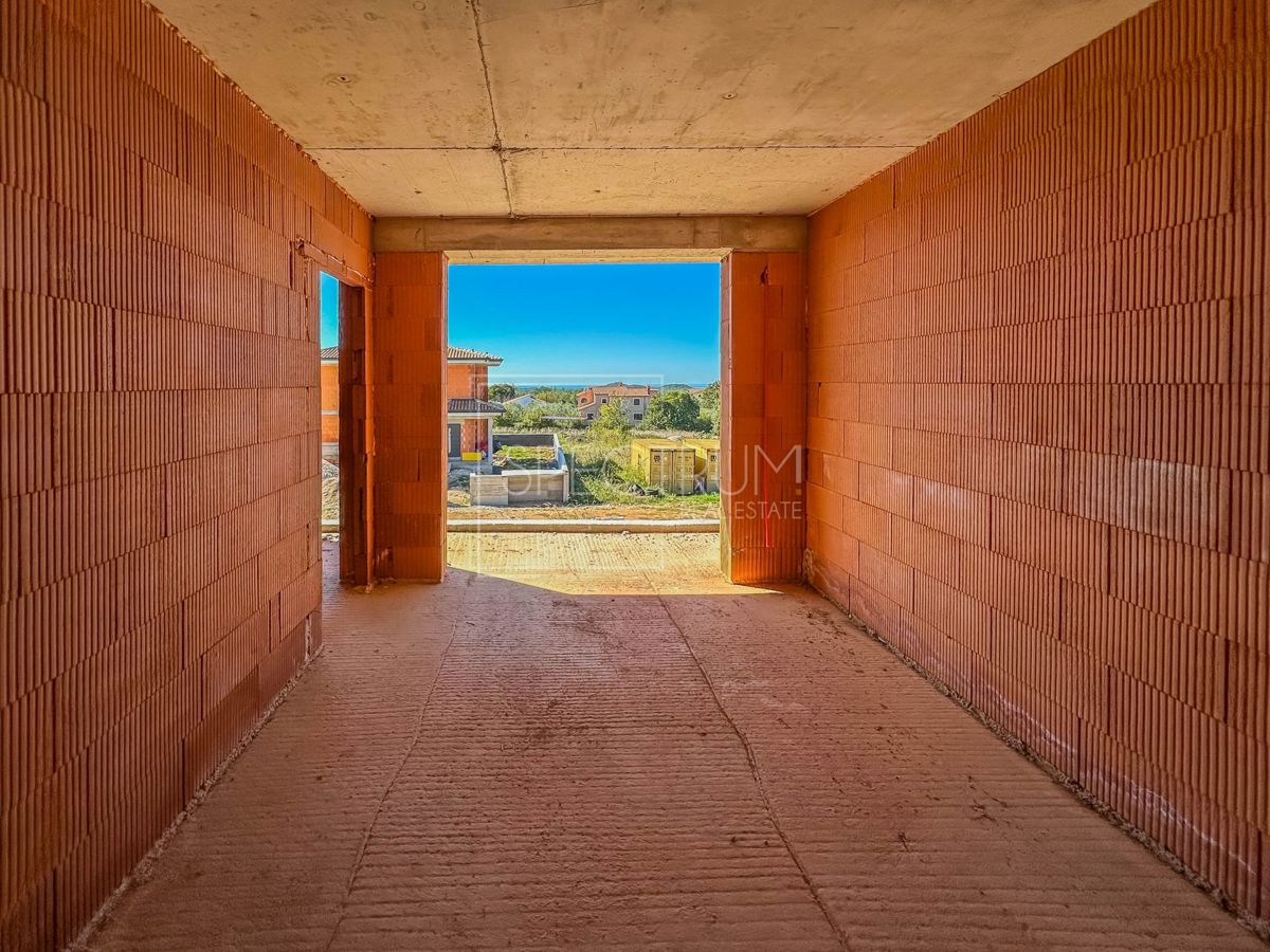 Poreč, dvonadstropno stanovanje s pogledom na morje